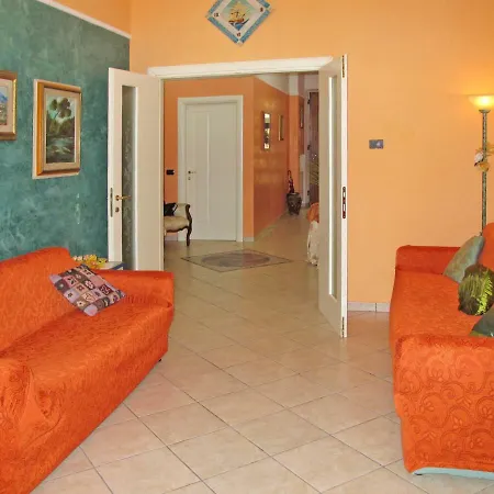 Locazione Turistica Casa Alby Viareggio